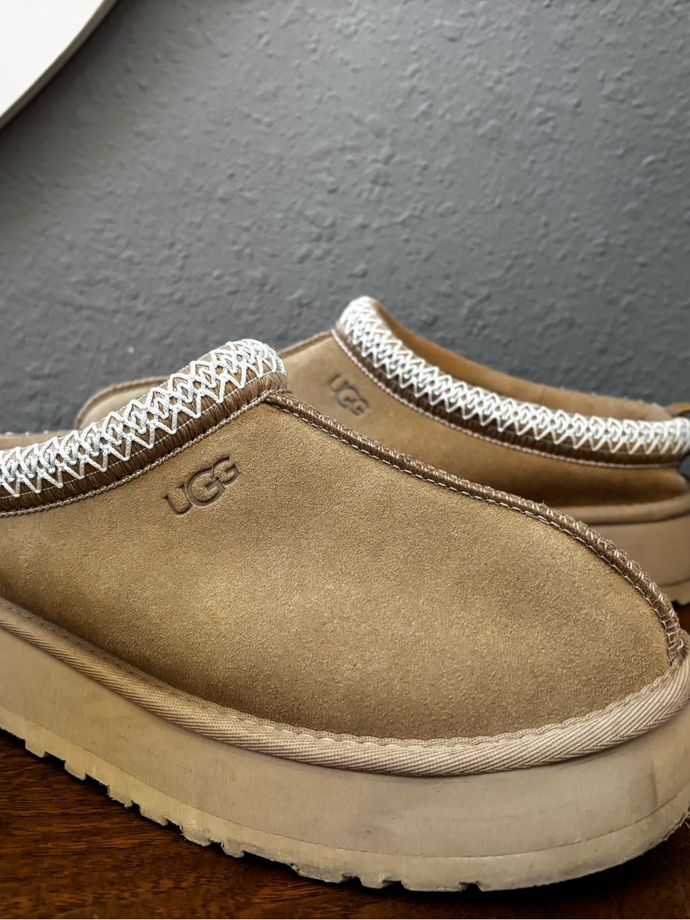 UGG Slip-On Suede Mules in Tan Women Size 11 - Picture 7 of 14
